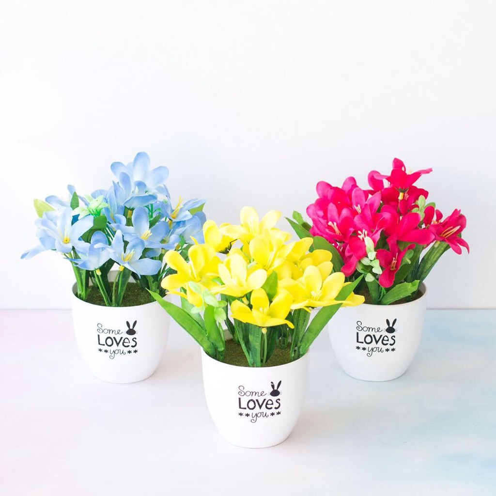 AM572 Bunga Plastik / Bunga Bakung / Bunga Artifisial-1