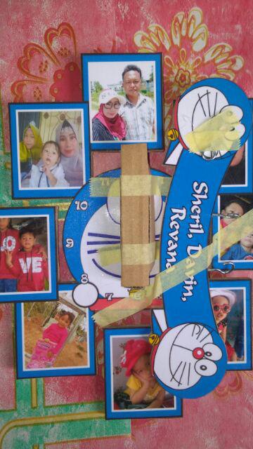 Jam Dinding Pigura Foto Karakter Kartun Doraemon Hadiah Kado Custom Ultah Ulang Tahun Wisuda Wedding