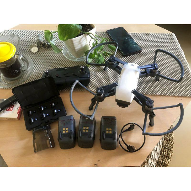 DRONE DJI SPARK BEKAS (COMBO)FULSET