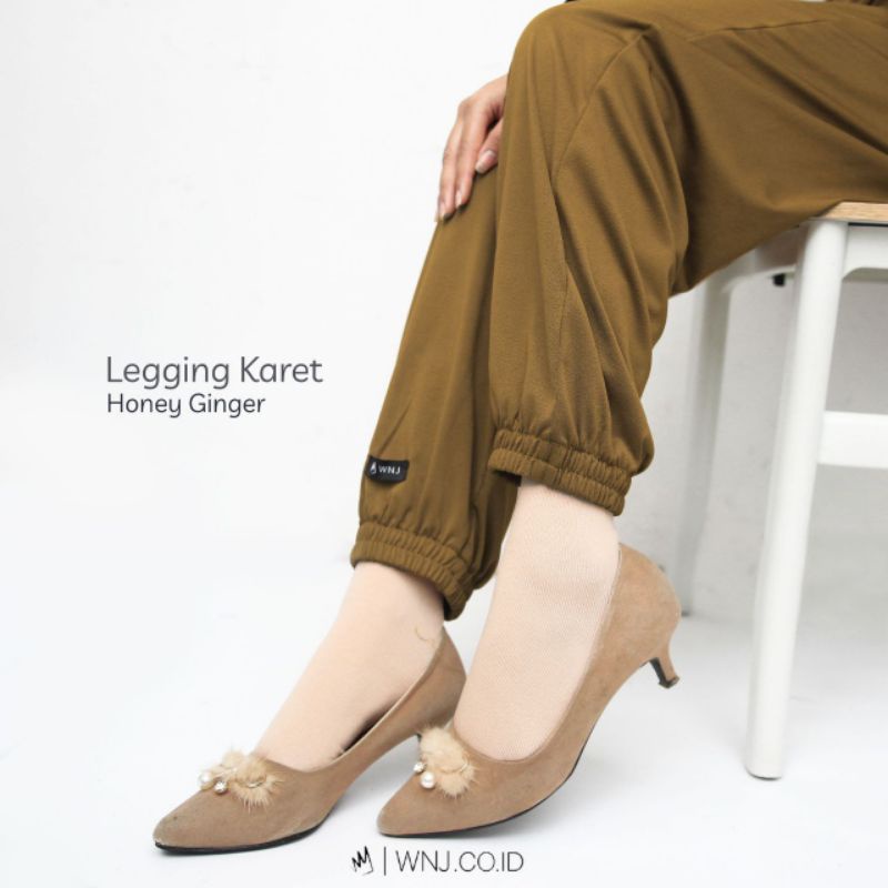 Legging Karet Celamis Inner Gamis Hijab Polos Jumbo Adem by WNJ Wanoja Hitam Navy