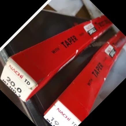 Mata bor besi kones HSS NACHI 20MM