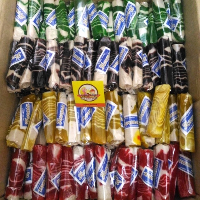 

Dodol Garut Warna Pelangi 500g Manis Legit Kenyal - Duo Bocil Snack