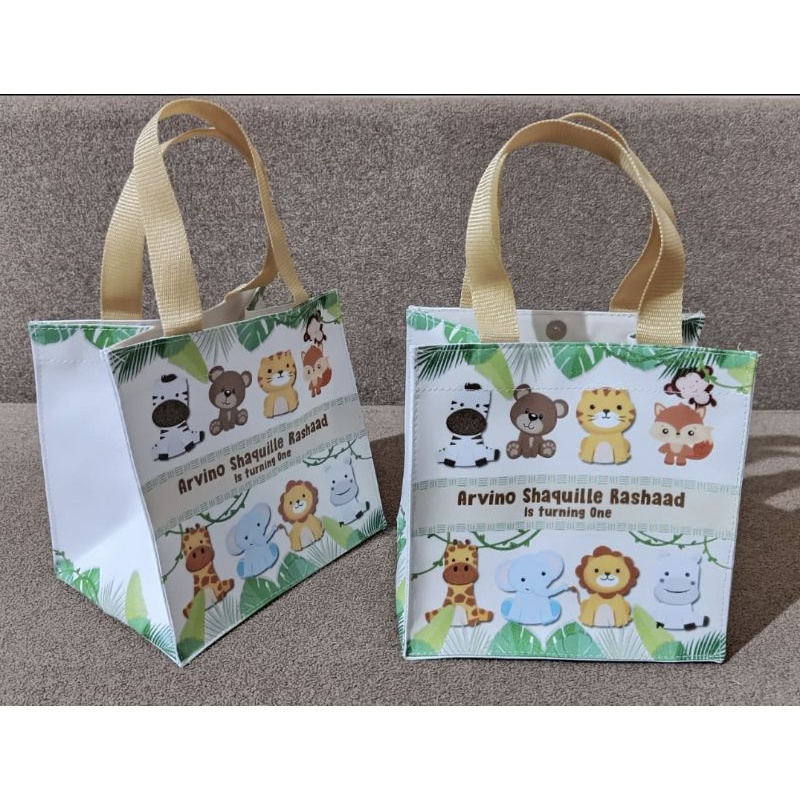 

totebag oscar/souvenir ultah/ulang tahun/tas snack/khitanan/aqiqah/baby ine month
