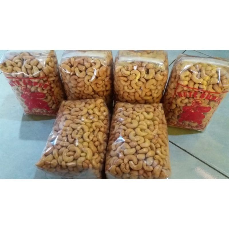 

Kacang Mete super Wonogiri kemasan 500gr rasa original
