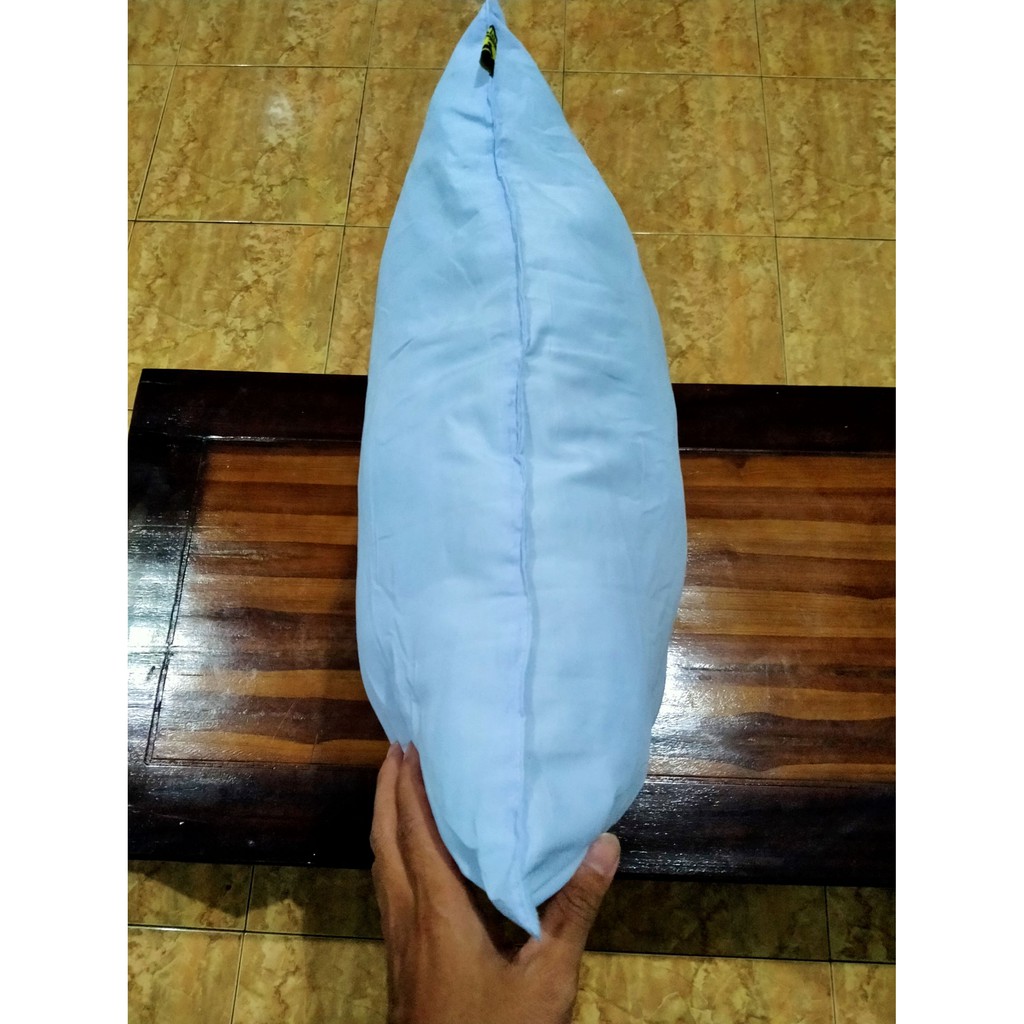 Bantal Hotel 45 x 65cm