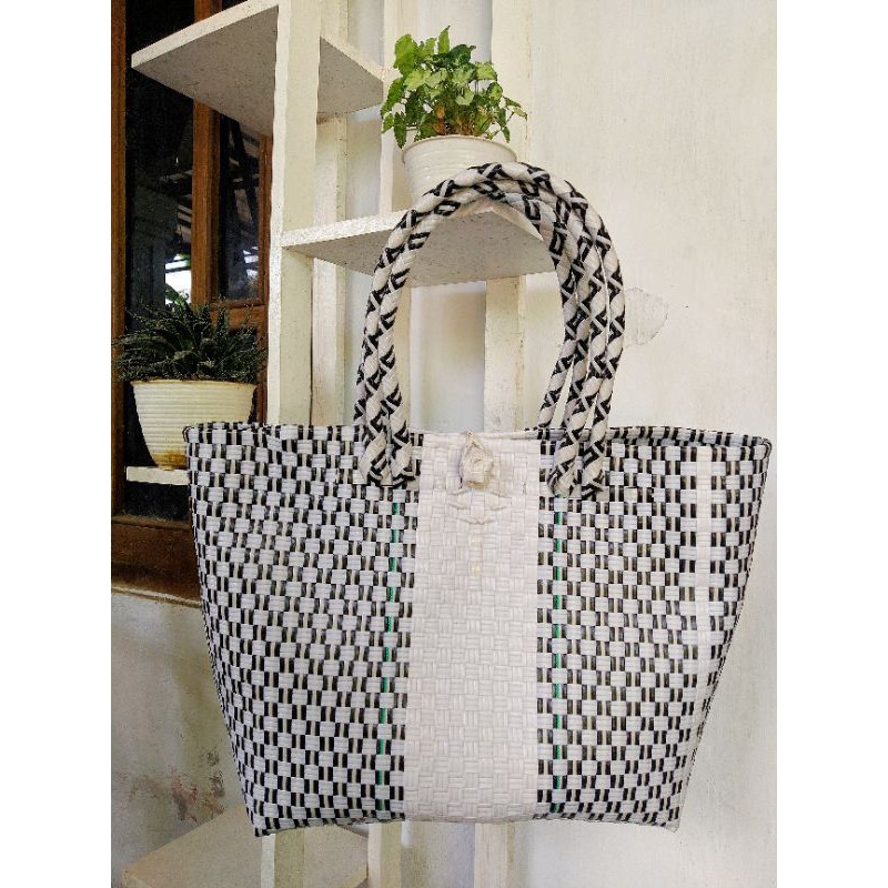 Tas anyaman plastik jali premium M double tali handle