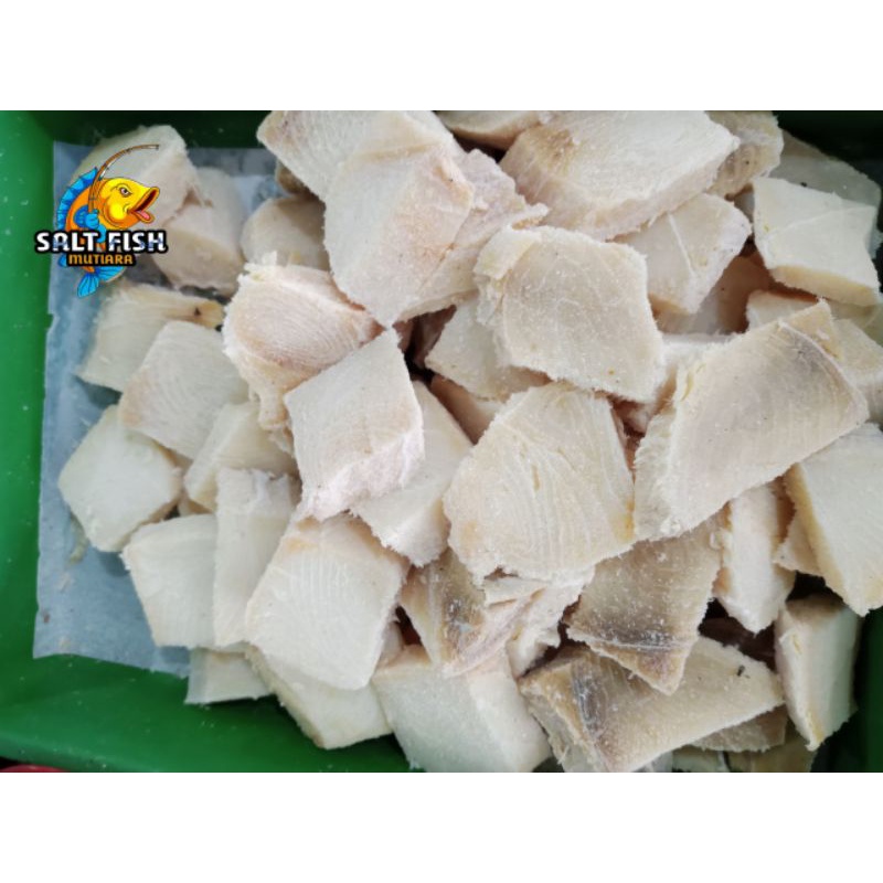 

Ikan Asin Cucut Daging Fresh Berkualitas Kemasan 1kg