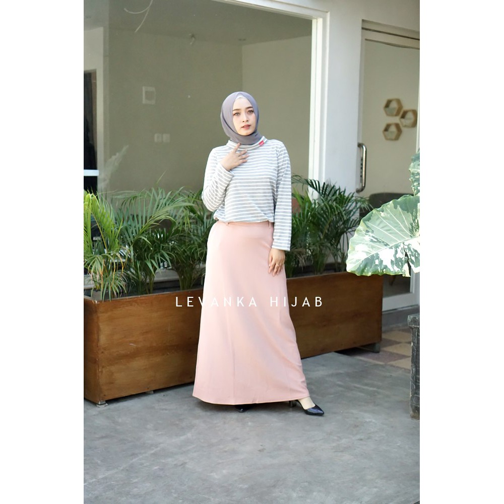 Rok polos model A Line atau Rok Kerja semi Span bahan Scuba Crepe