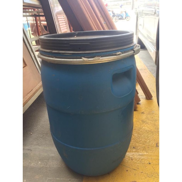 Tong biru bekas kapasitas 50liter