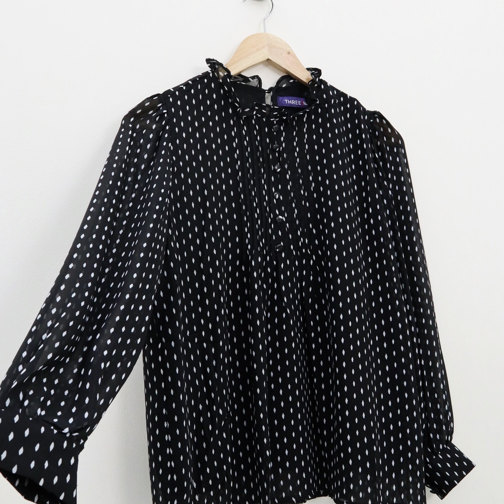 Saka top blouse - Thejanclothes