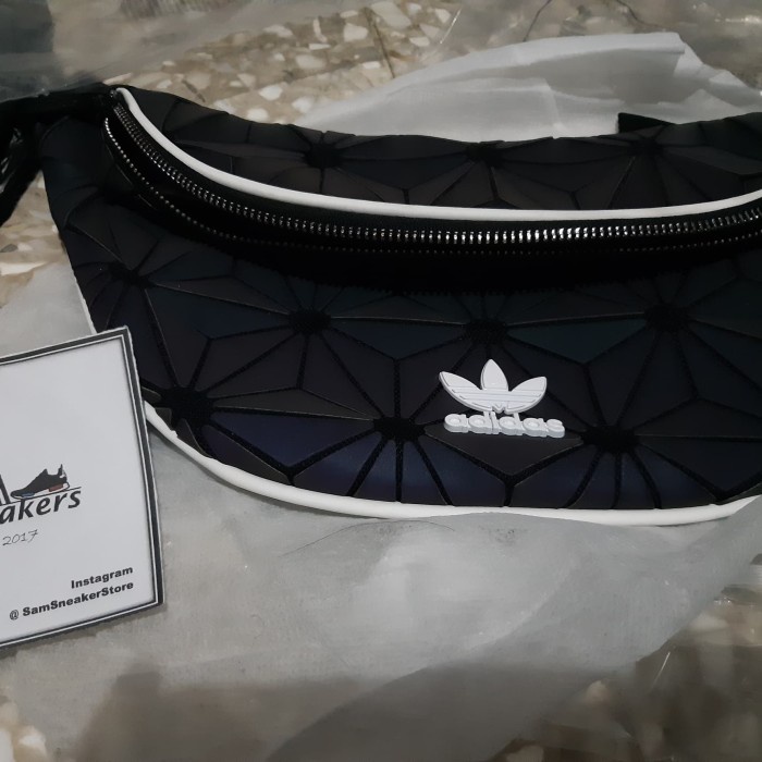 Adidas waist bag xeno best sale reflective original