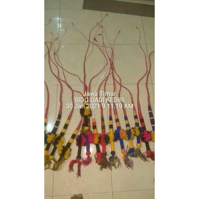 pecut rajut pentas cambuk tari cemeti jaranan
