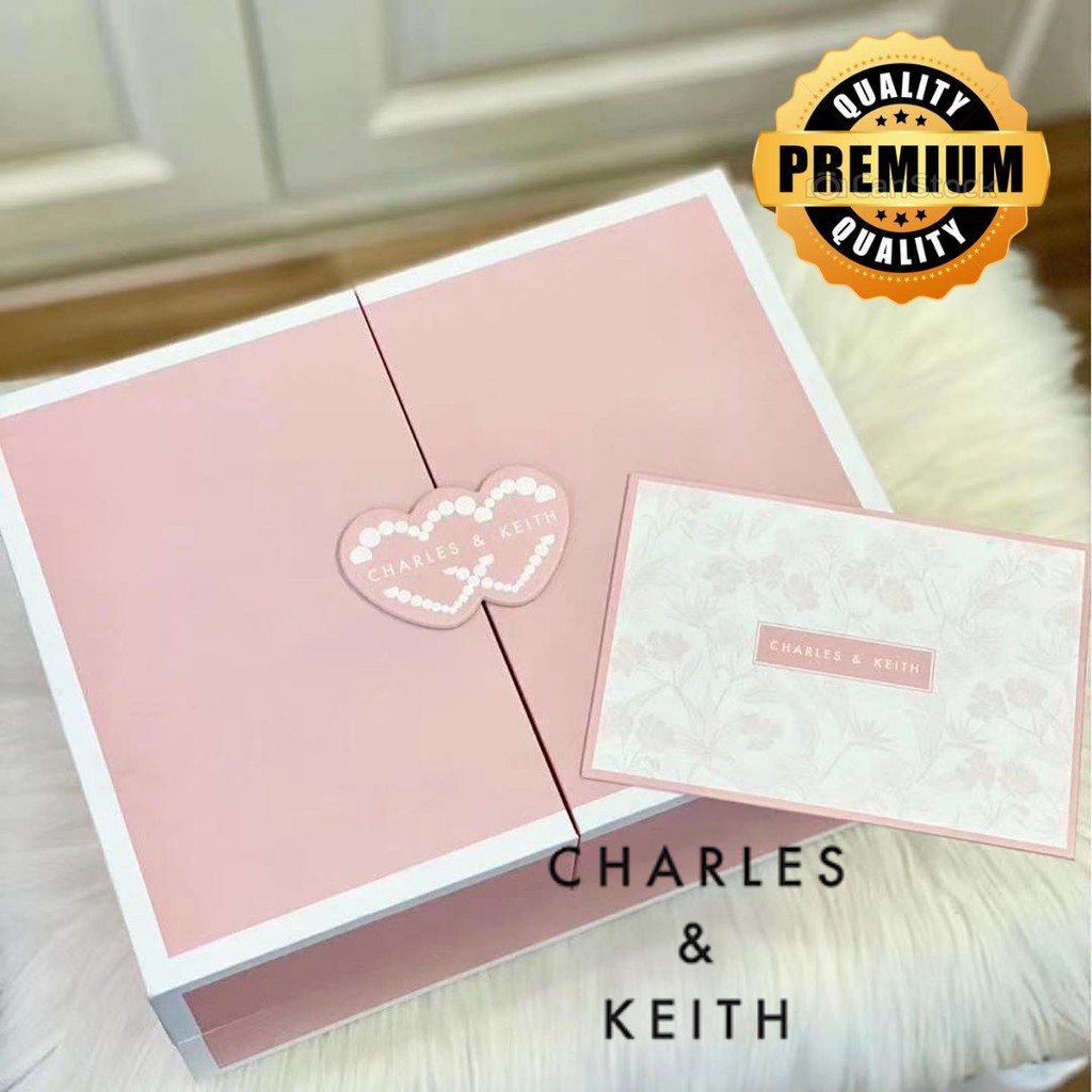 CHARLES AND KEITH gift box/charles and keith bag/hadiah wisusa/hadian cewek/tas wanita/tas slempang