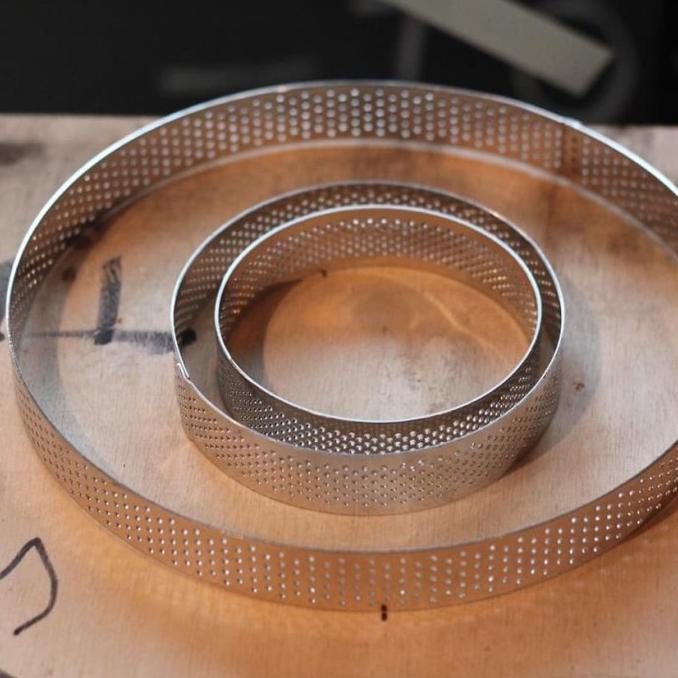 CETAKAN KUE PIE PERFORATED RING ROUND ( RING BULAT LUBANG) 10 CM PASTRY MOLD 10CM ALAT MEMBUAT KUE