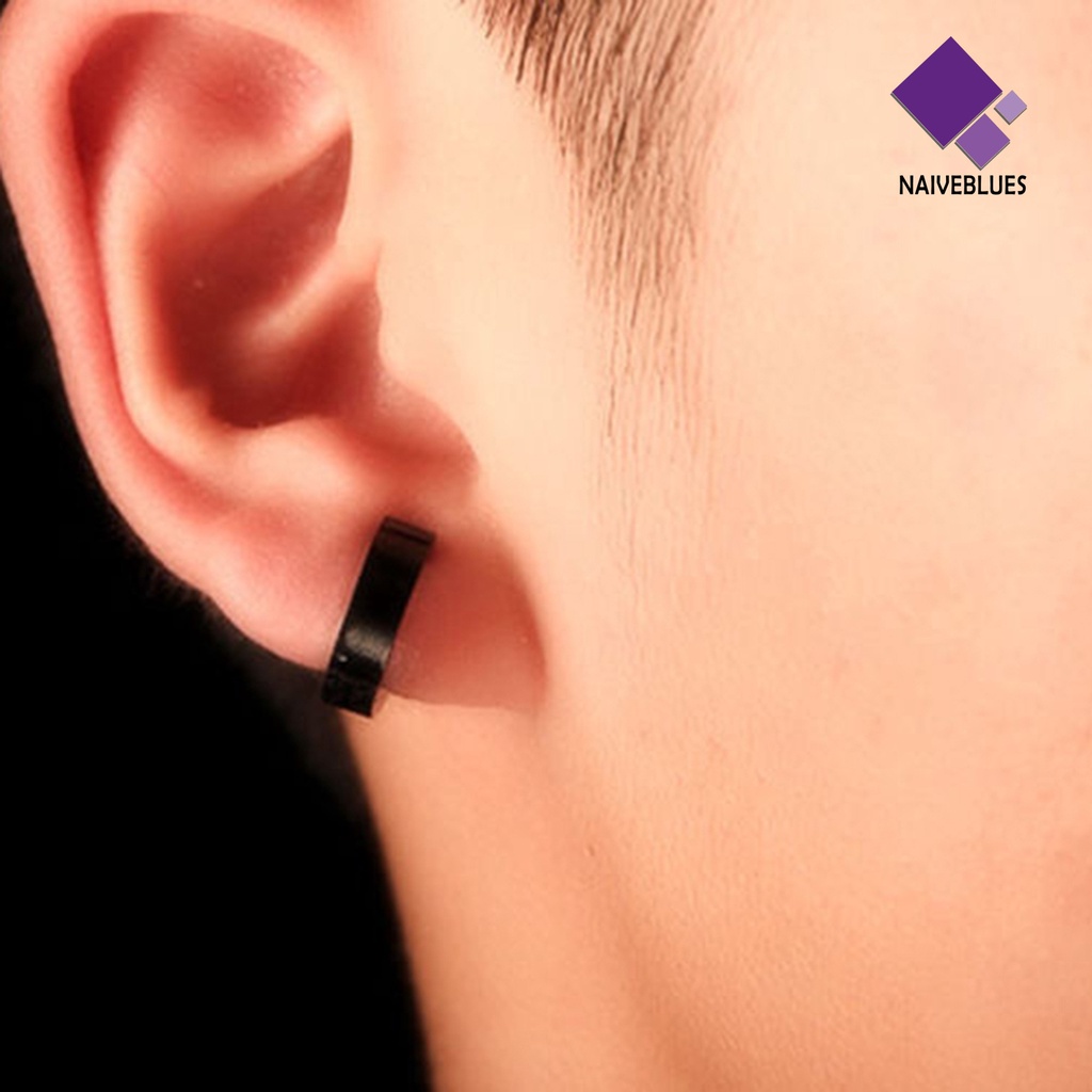 Naiveblue &gt; Anting Klip / Cuff Gaya Punk Bentuk Bulat Bahan Stainless Steel Anti Karat Untuk Pria / Pesta