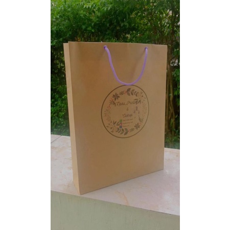 

PAPER BAG MOTIF CUSTOM / PAPER BAG CRAFT MURAH