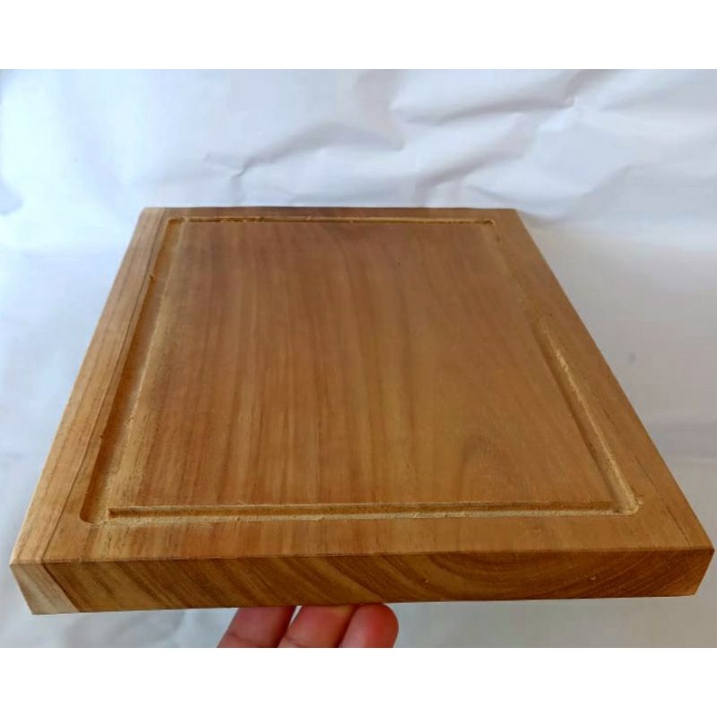 talenan kayu jati 25x19cm