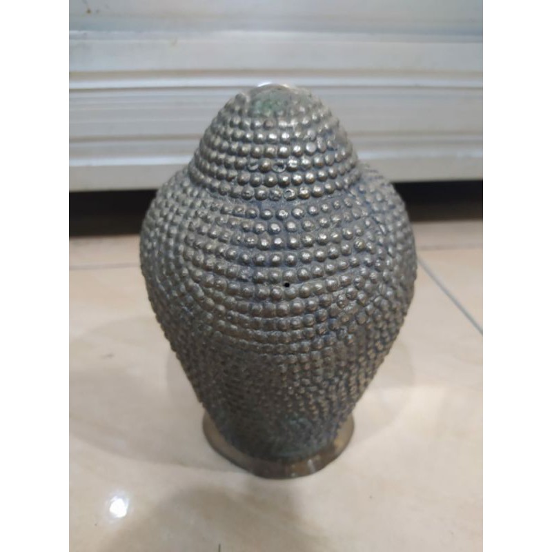 Patung Kepala Budha Kuningan Antik