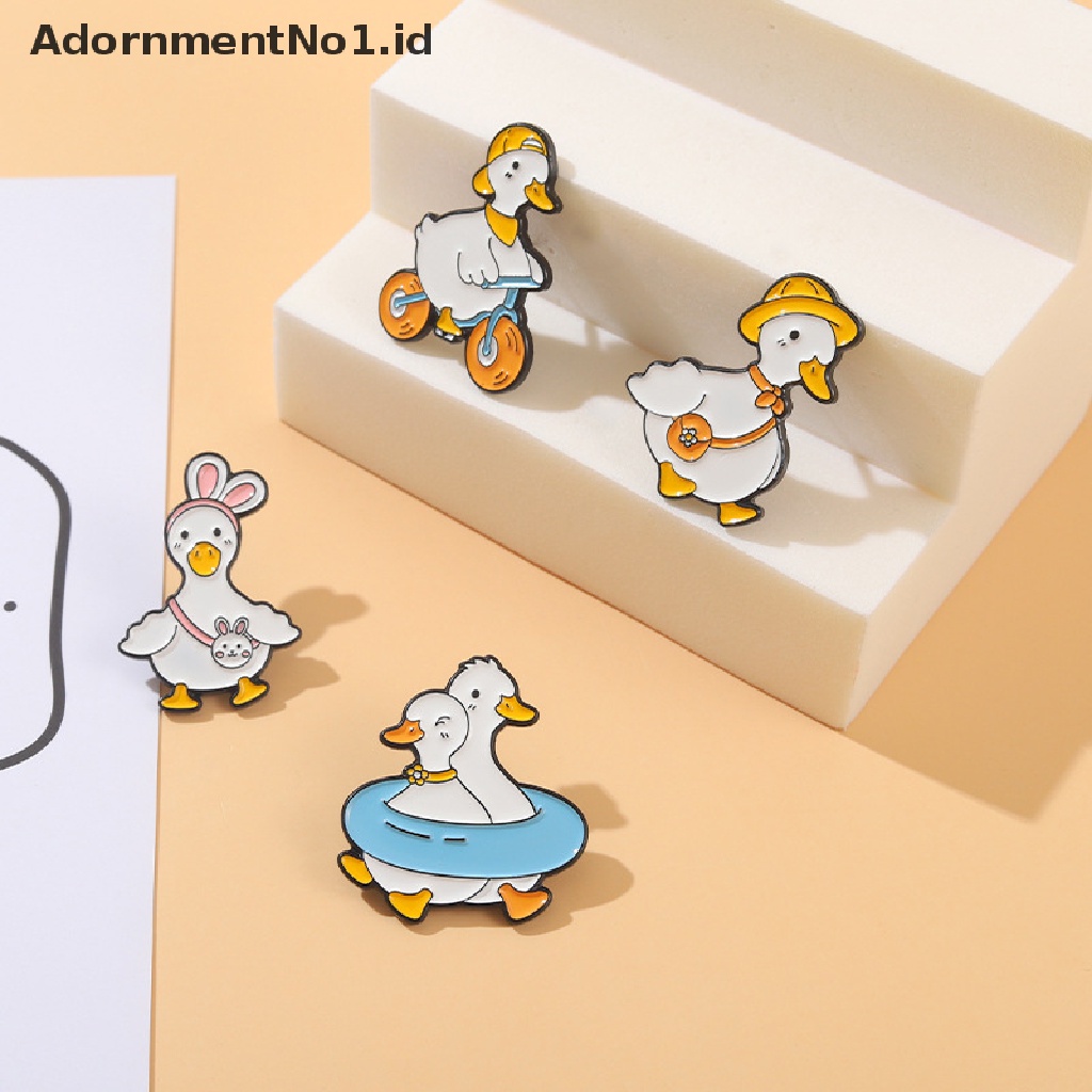 (AdornmentNo1) Bros Pin Enamel Bentuk Bebek / Angsa Untuk Aksesoris Tas / Baju (ID)