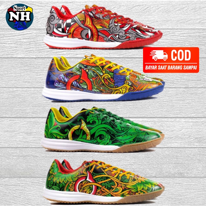 SEPATU FUTSAL ORTUSEIGHT LIMITED EDITION BATIK