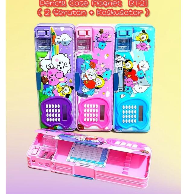 

⸨MiR♚⸩ ⭐️ KOTAK PENSIL MAGNET KALKULATOR BT21 BT-21 B T S ADA SERUTAN |Diskon.promo