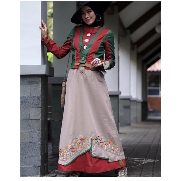 TUNEECA NWT size xs (diskon 50%)