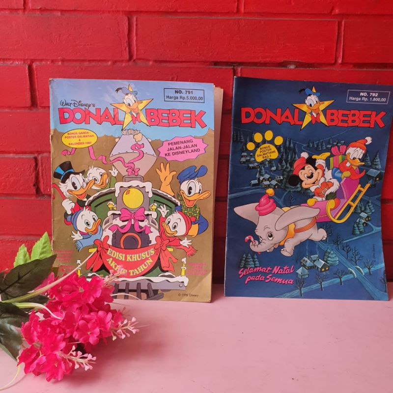 Komik Donal Bebek dengan Bonus poster