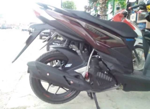 Spakbor Kolong Vario 125 Atau 150