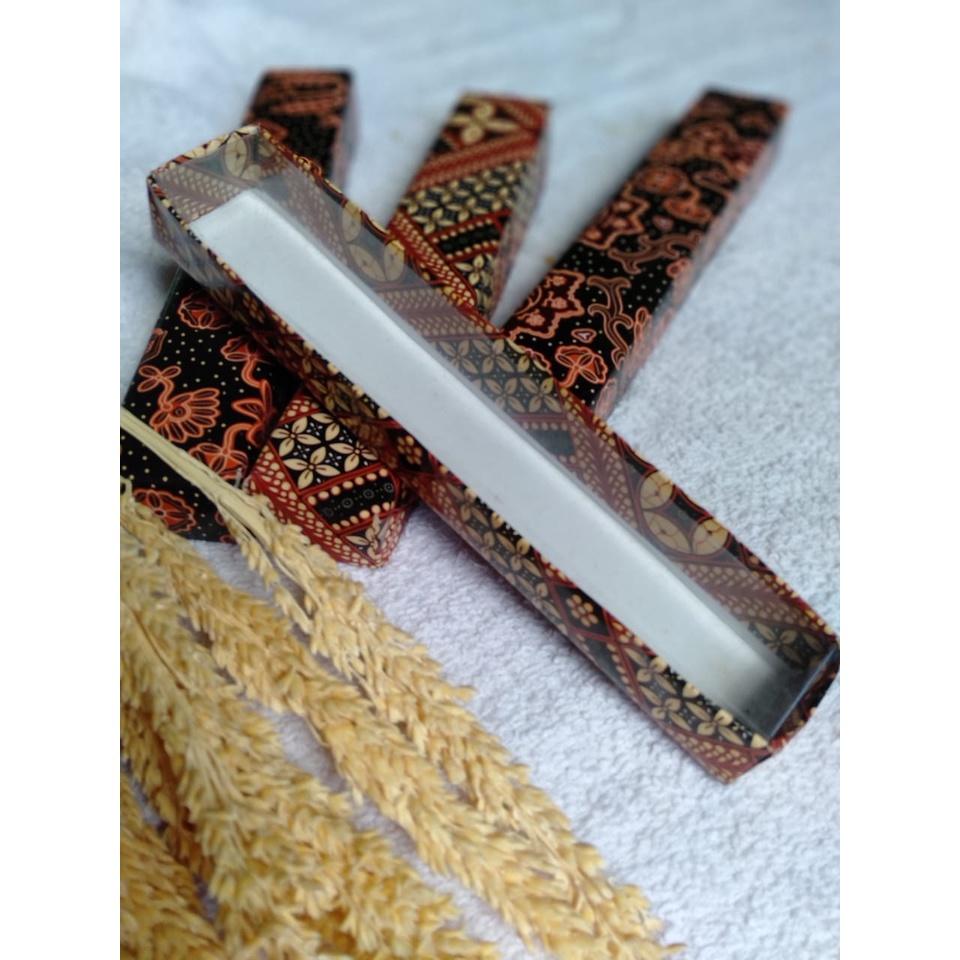 

BEST PRODUCT box souvenir box hampers box kado box mug box gelas souvenir pernikahan gift box box mika souvenir box packing kotak souvenir box mini kotak kecil box kecil kotak mini box cincin kotak cincin box perhiasan kotak perhiasan box souvenir tipas/