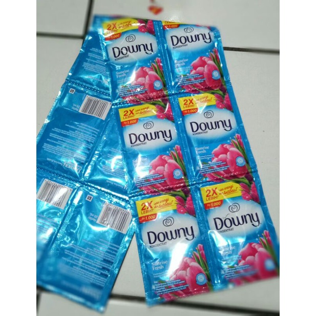 DOWNY / Downy sachet 20ml x12 sach / DOWNY RENCENG 500 isi 12 SACHET