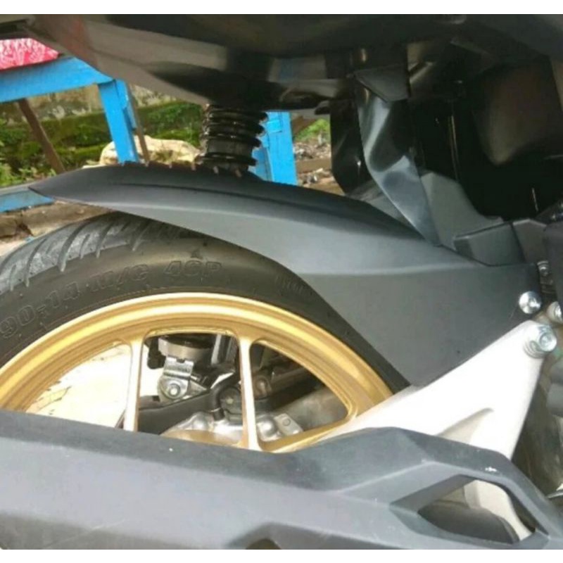 Hugger Spakbor Kolong Honda Vario 125 150 Tahun 2014 - 2023