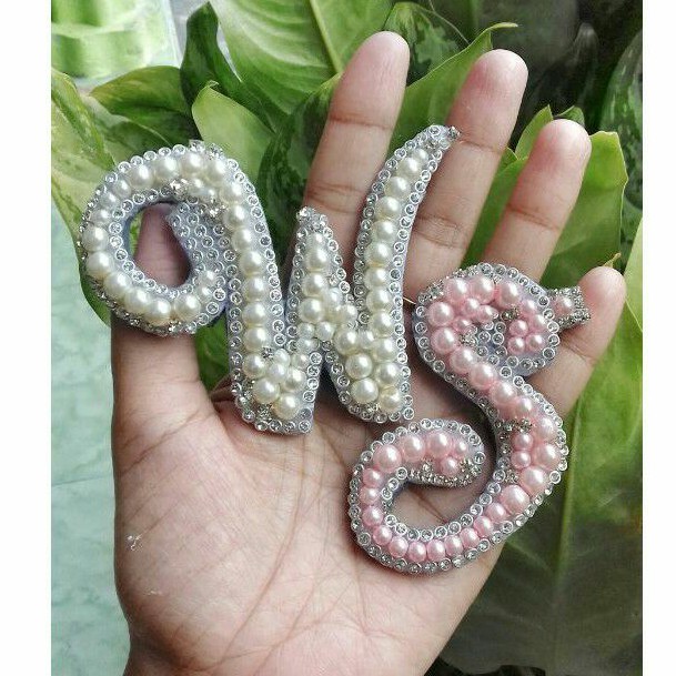 Bros Inisial Latin Tinggi 7cm Kemas Box