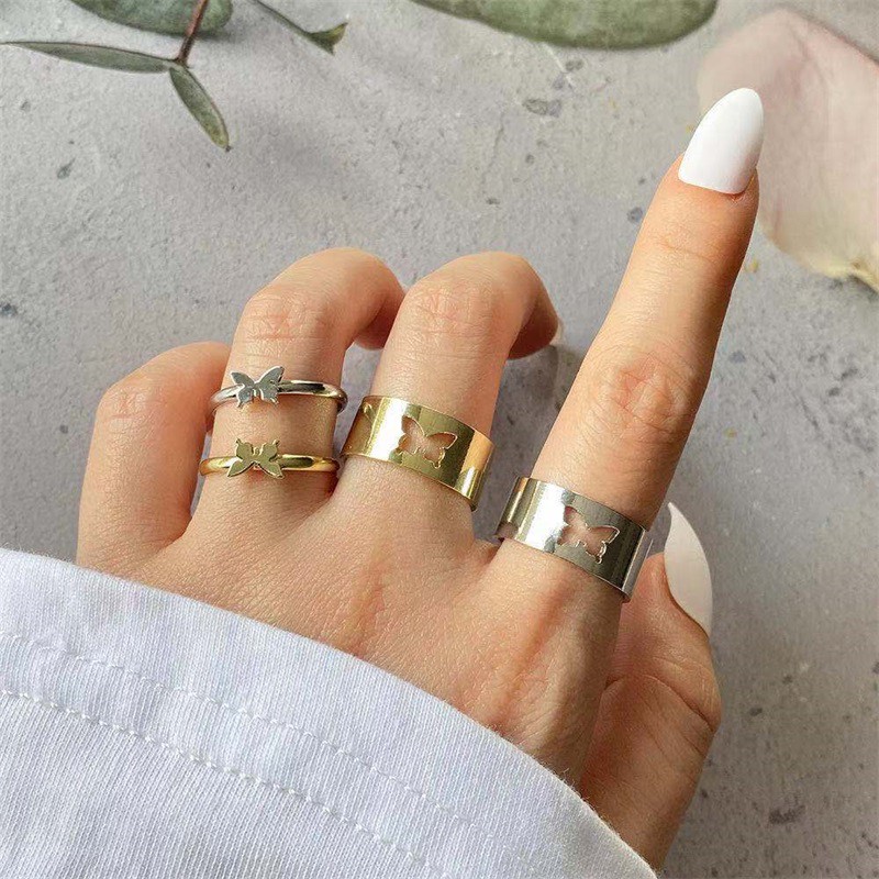 Set Cincin Kombinasi Desain Kupu-Kupu Gaya Punk Unik Untuk Pasangan