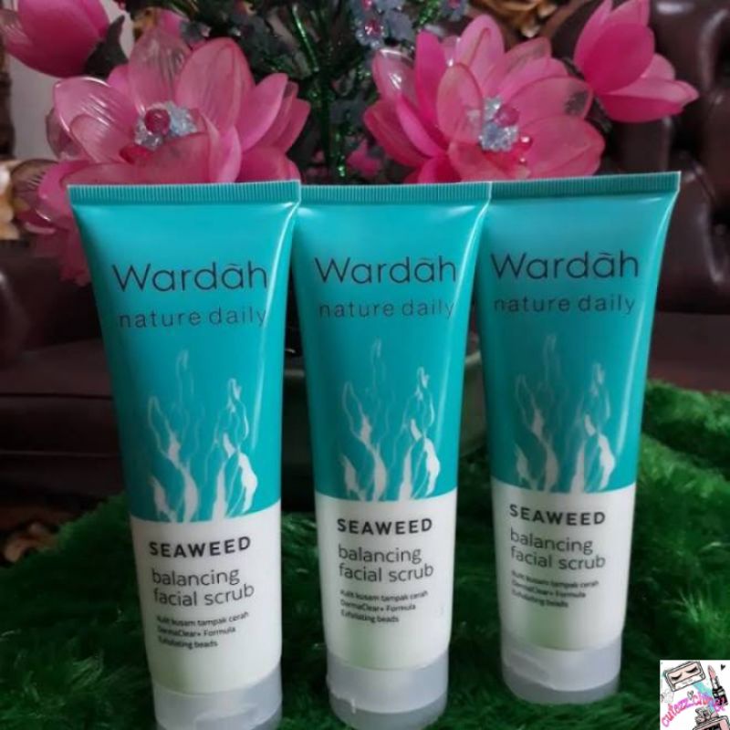 ☃️Cutezz_ching1☃️Wardah Nature Daily Seaweed Balancing Facial Scrub 60ml