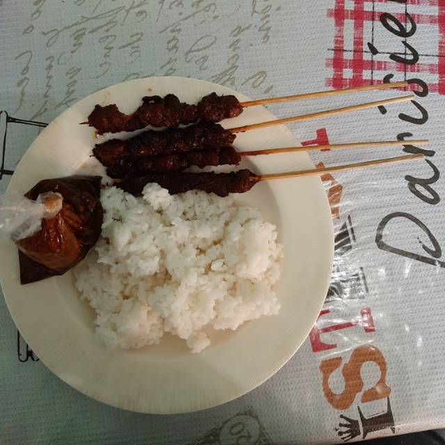 

Sate babi Non Halal isi nasi + 4 tusuk sate