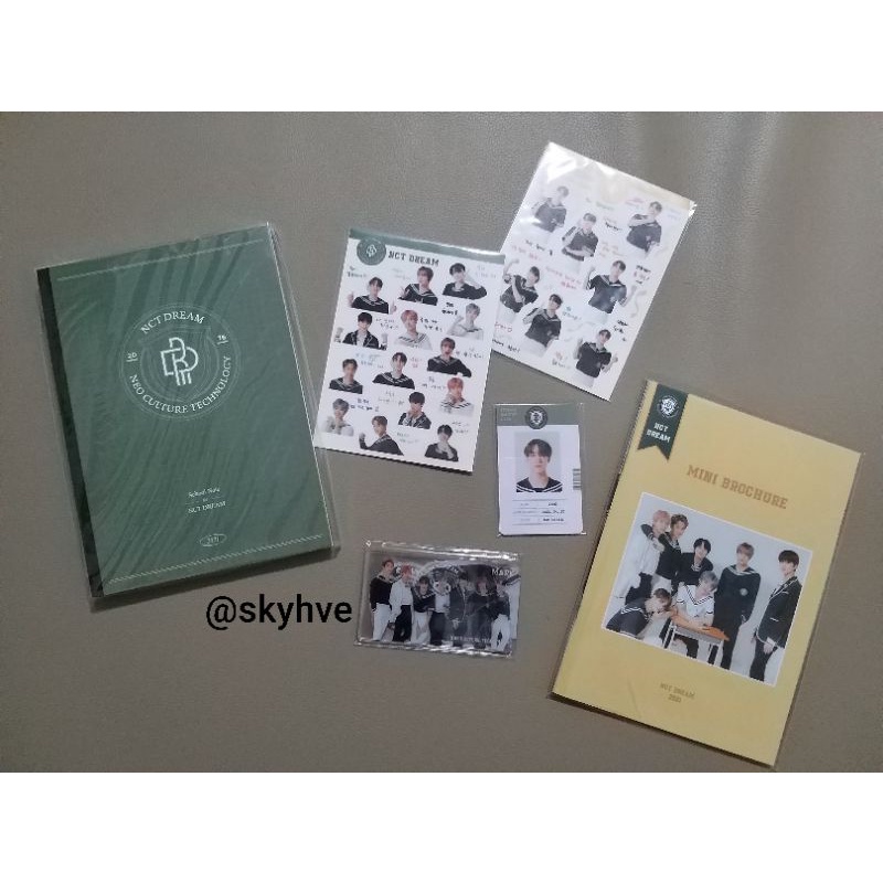 NCT DREAM Back To School (Jeno ver)