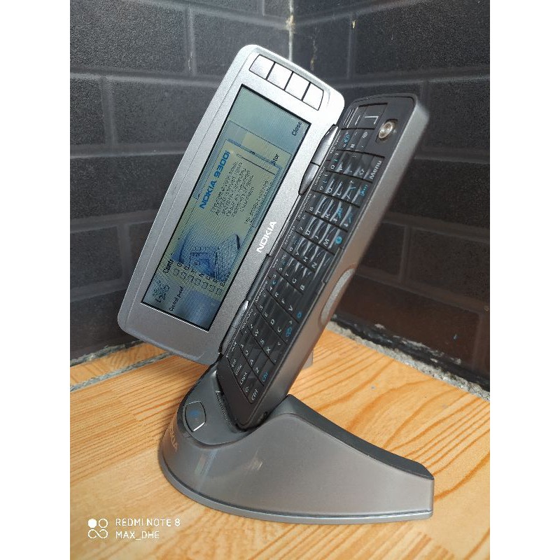 Nokia 9300i wifi communicator mulus jadul kenangan langka..