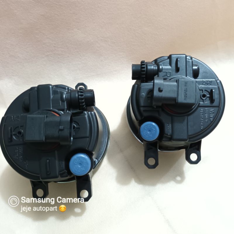 lampu kabut foglamp foglam avanza xenia vvti 2007 -2011 original merk valeo harga 1 set