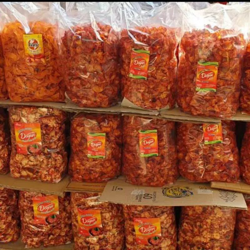 

GROSIR kripik keripik singkong balado lengket pedas manis sanjay 125 gram- TERMURAH