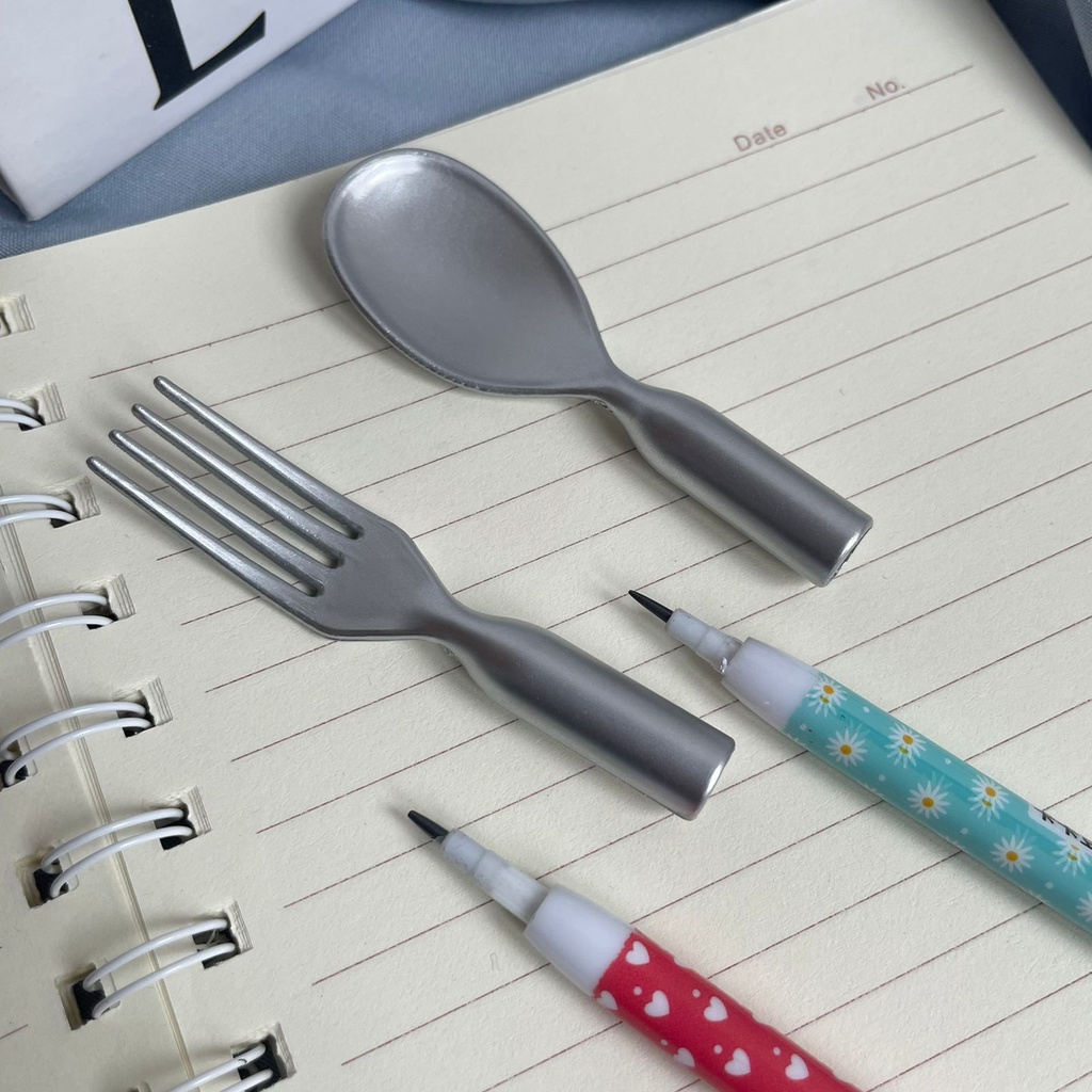 

PENSIL SUSUN ALAT MAKAN SENDOK GARPU PENCIL BERKUALITAS UNIK LUCU READY MURAH COD GROSIR