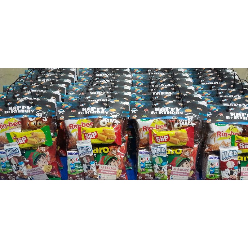 

bingkisan ulang tahun,bingkisan semua acara,minimal 40bungkus