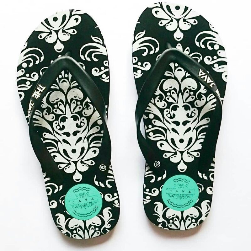 Sandal Japit Cowok cewek couple batik / embos murah rubber karet/ oleholeh surabaya/batu/malang/lucu
