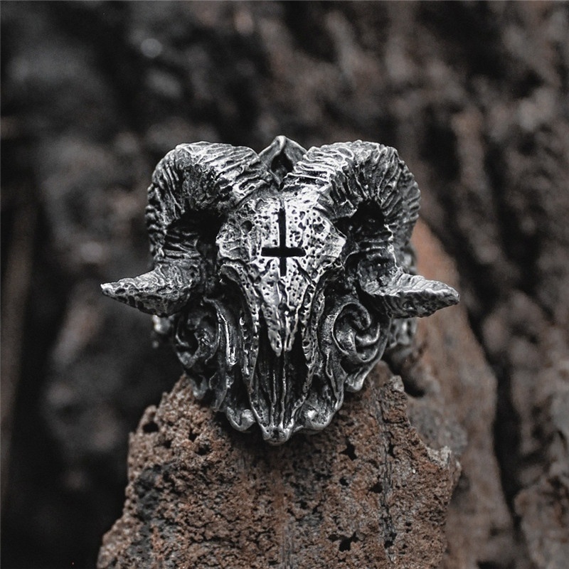 Vampire Ring Goat Ring Stainless Steel Bull Skull Unique Engagement Party Ring Men Punk Ring Jewelry Sheep Goat Head Horn Biker Ring