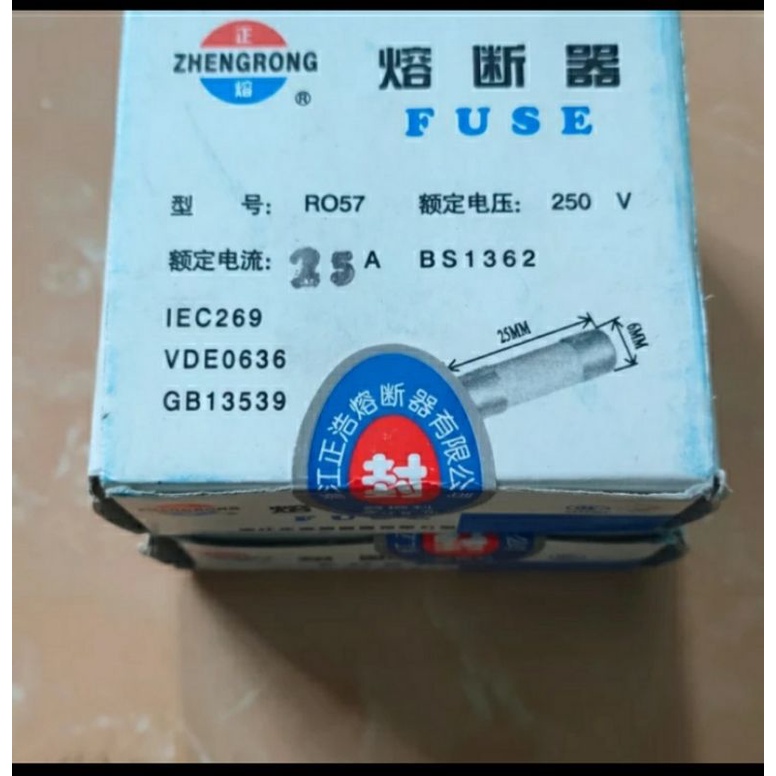 Fuse AC 25A ukuran 25mm x 6mm 1dus isi 100pcs AC 250V