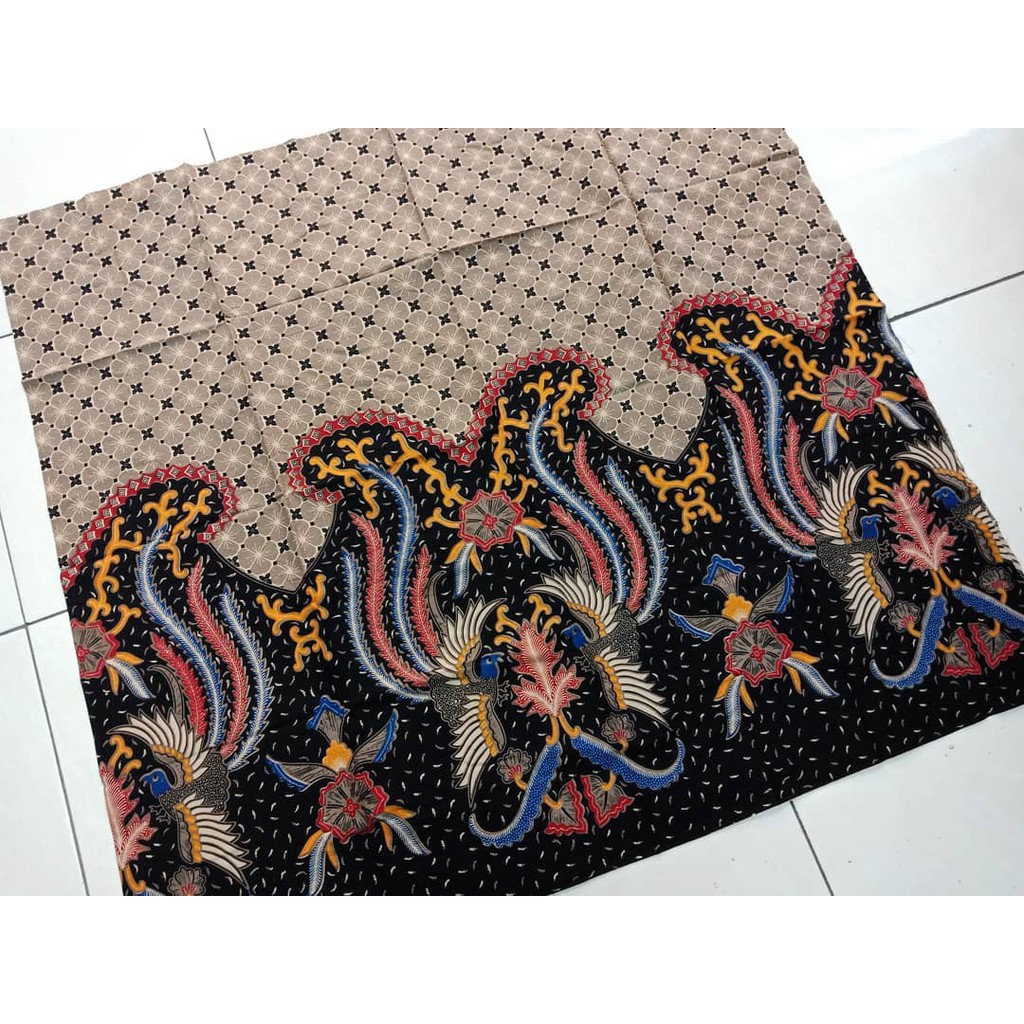 Kain batik solo merak kembar hitam
