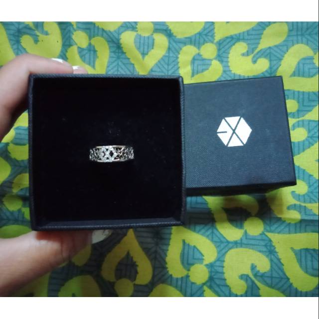 EXO SM ElyXiOn DOT Concert Official Goods - GLOBAL PACKAGE - SILVER RING