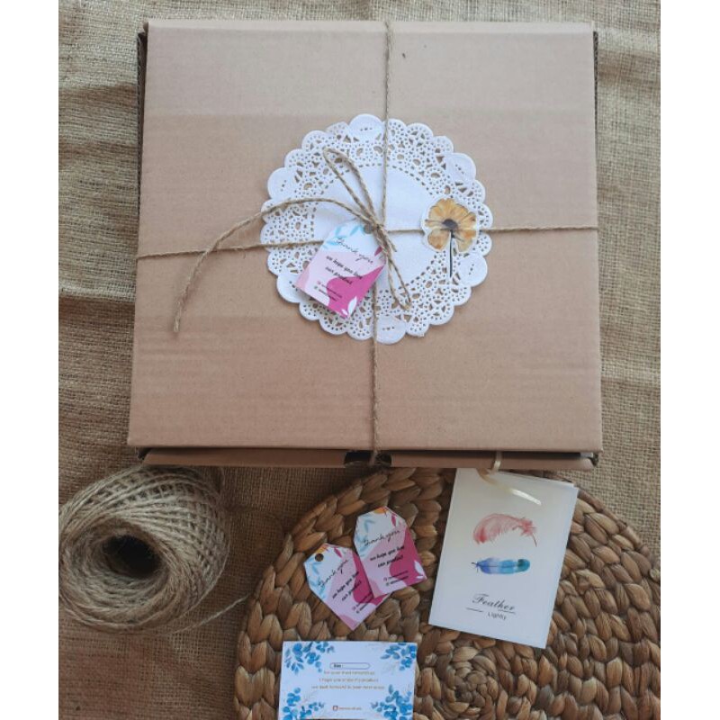 

hampers giftbox kadounik kadopernikahan