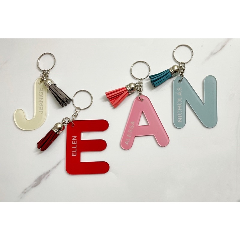 GANTUNGAN KUNCI INISIAL NAMA | CUSTOM INITIAL NAME KEYCHAIN | AKRILIK