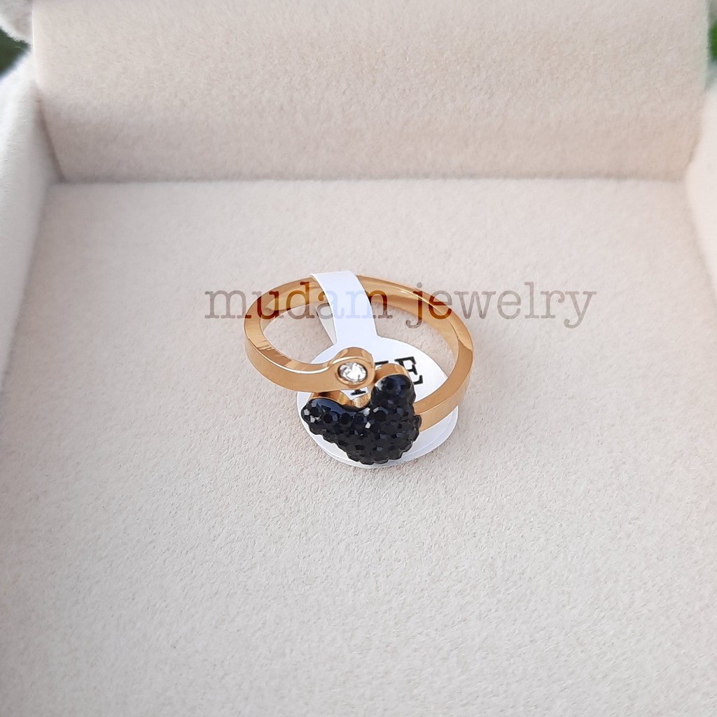 Cincin Titanium Kasual Miki dan Minni Kristal Putih dan Hitam Tersedia Warna Rose Gold dan Gold