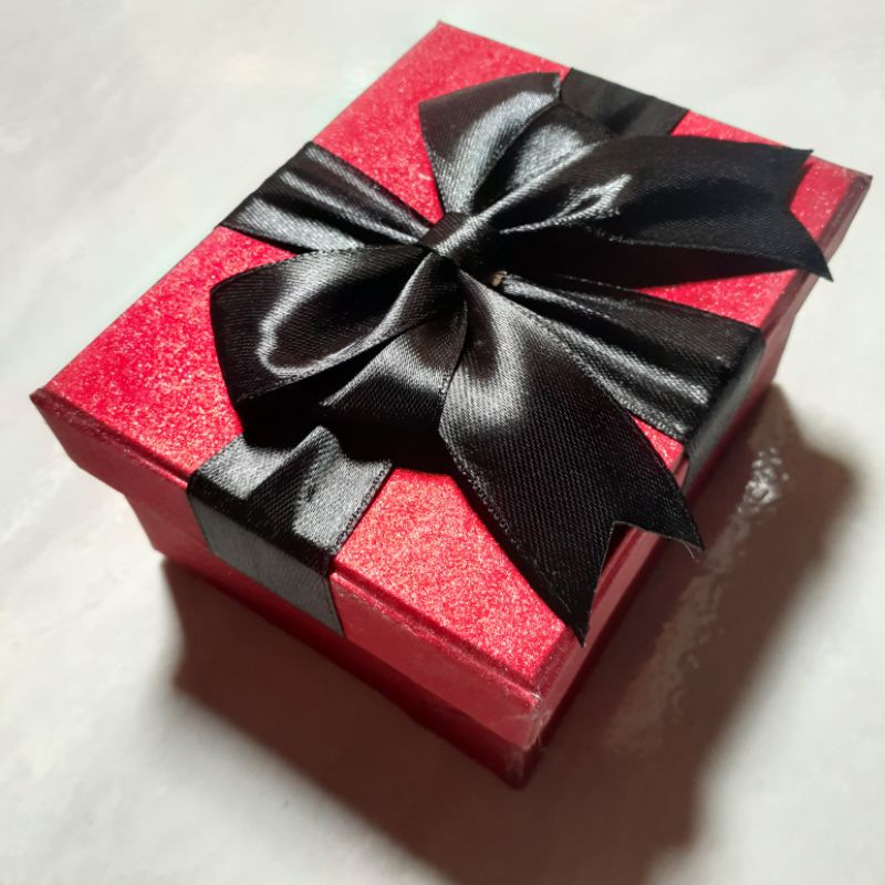 Box Kado Pita Satin Glitter Anti Penyok GiftBox Kotak Hadiah Cantik Tebal Kuat Kokoh HardBox